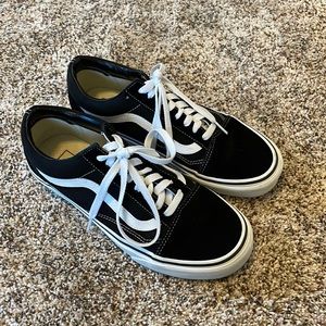 Black Vans